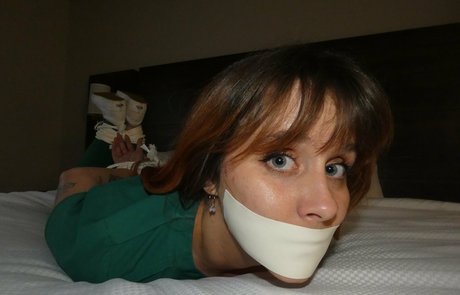 sweetpeacheslanevip model erotic images