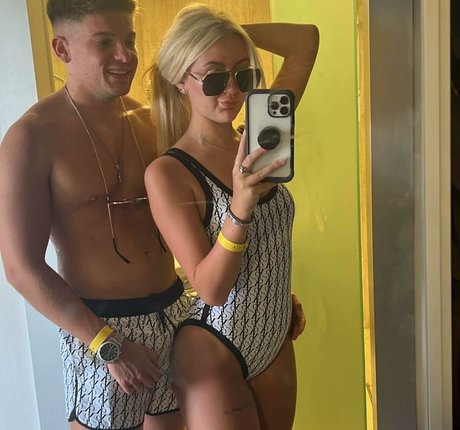 Lily Mcalpine pornographic model img