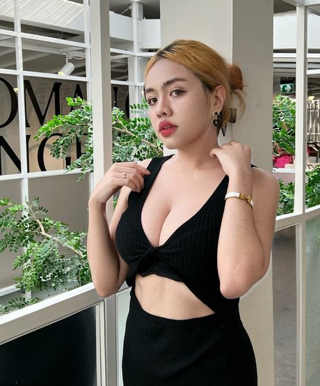 Zareena pornstar beautiful photo