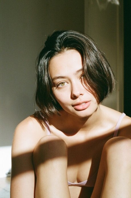 Bridget Gao Hollitt pornstar free images