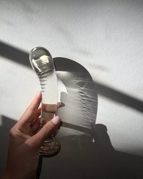 Bridget Gao Hollitt model exclusive image