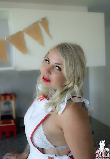Tinkertify hot actress archive