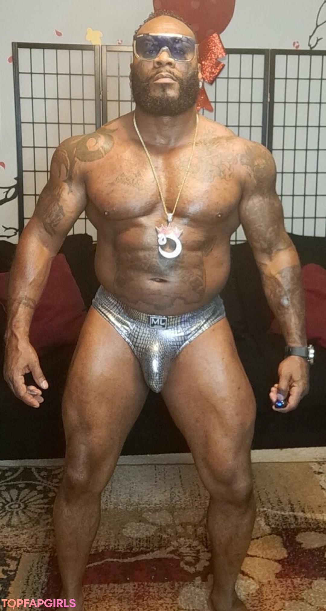 toolsfreepage pretty actress image