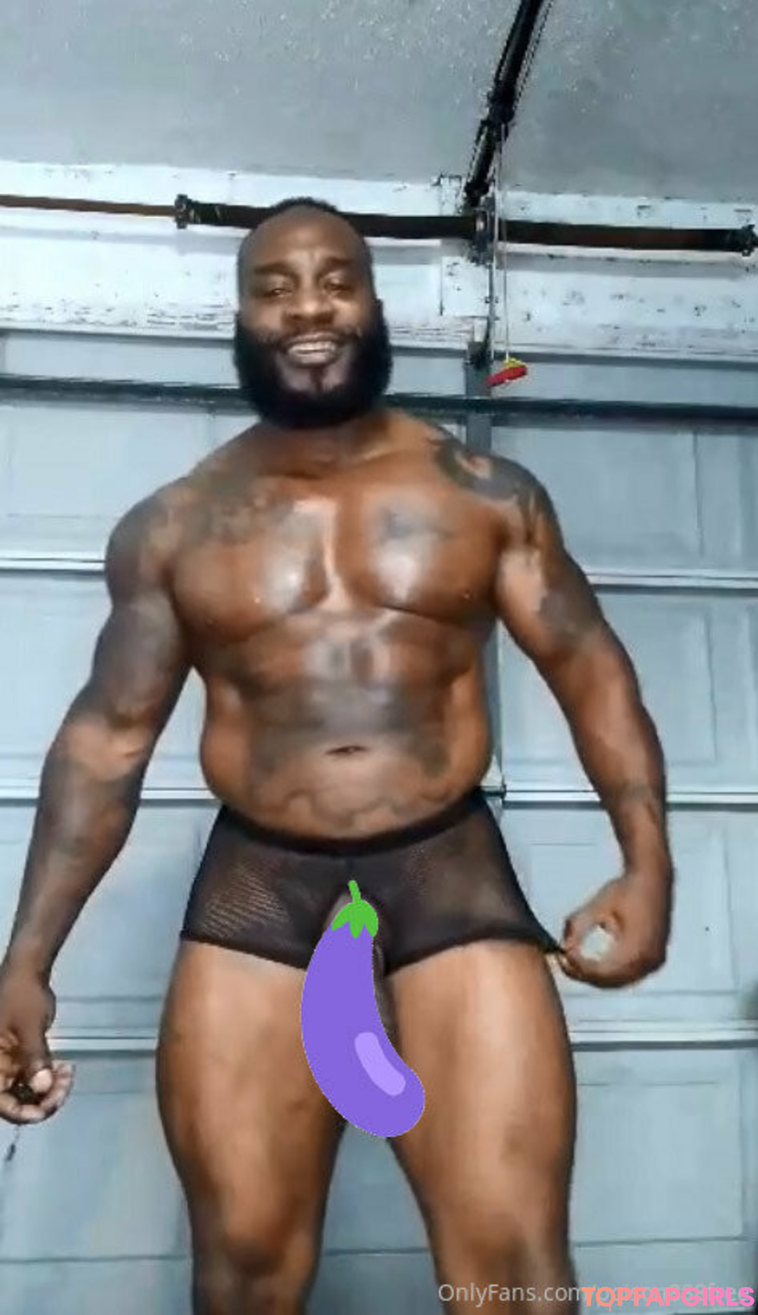 moms onlyfans naked img