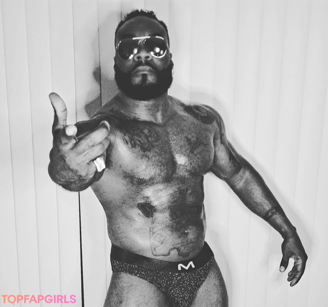 toolsfreepage model sex pics