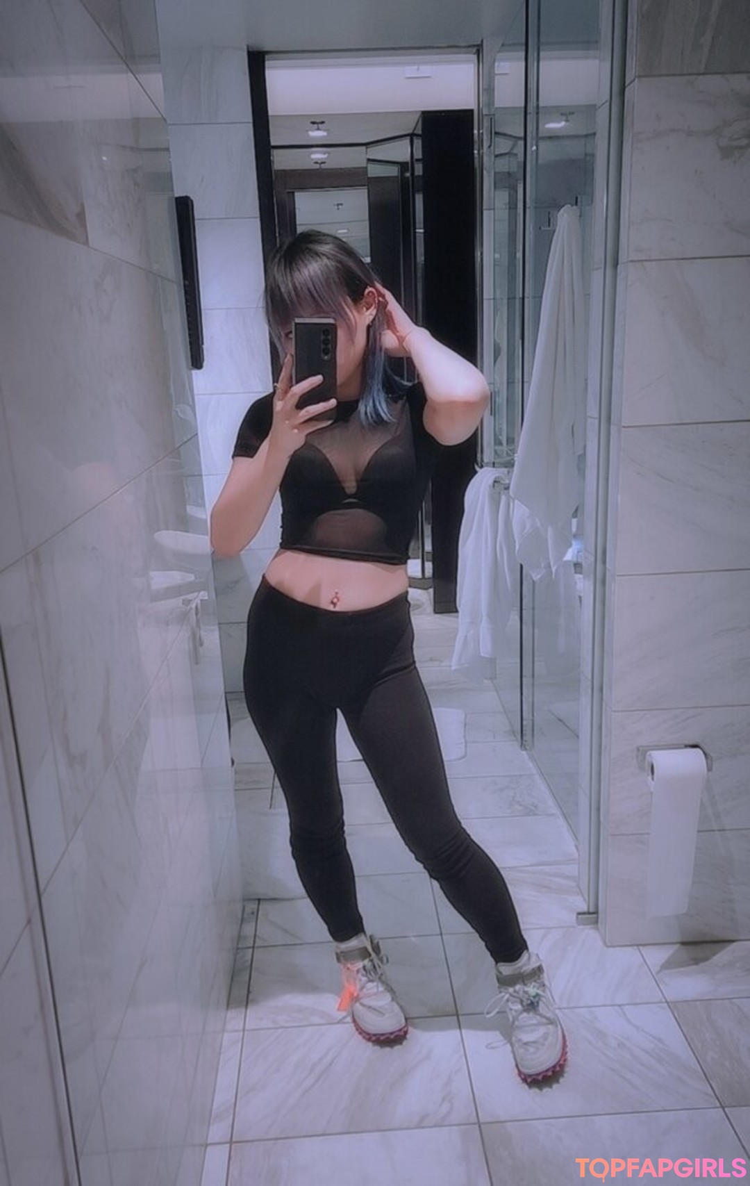 Emucchi Fansly model beautiful pictures