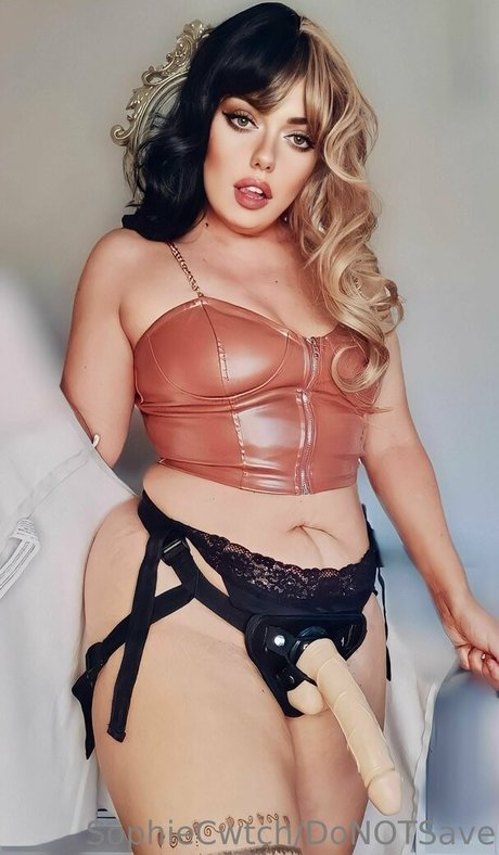 sophiecwtch beautiful actress img