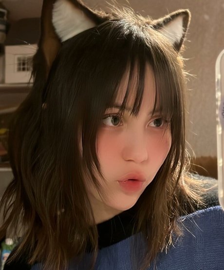 ASMR BlueKatie top star pic