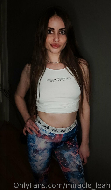 miracle leah hd pornstar image