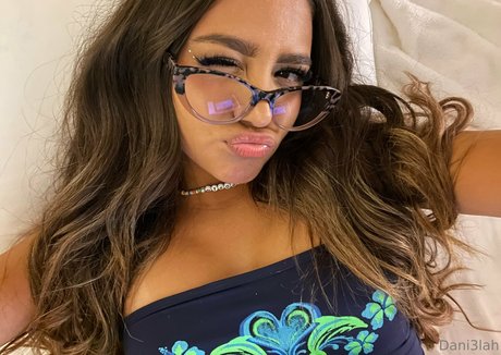 dani3lah sexy star gallery