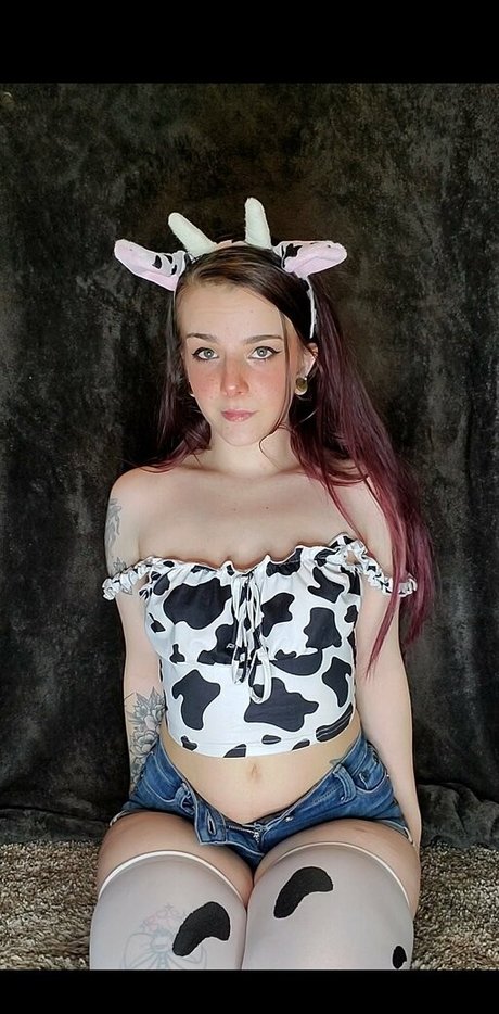 lilydarkofree model adult archive