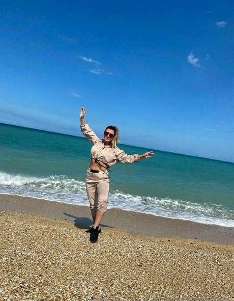 nude teacher onlyfans nudes archive