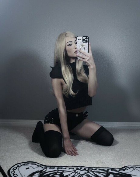 harmonyeva pornstar exclusive photos