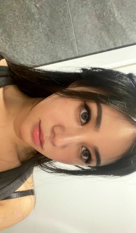 Bunniejin model exclusive pic