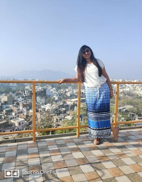 Anveshi Jain adult model archive