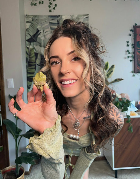 lunapowersthefairy sexy model gallery