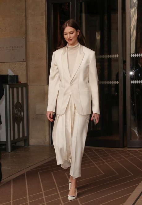 ebony fingering onlyfans free nude images