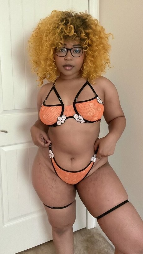 Ria Parker exclusive pornstar pics