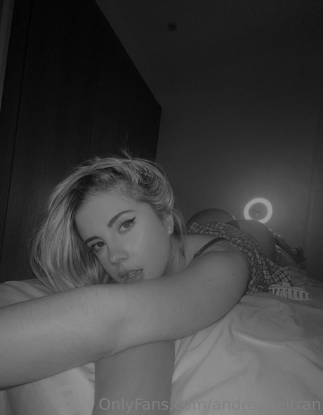 bunny asian onlyfans top photos