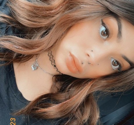 emilyelixer porn star galleries