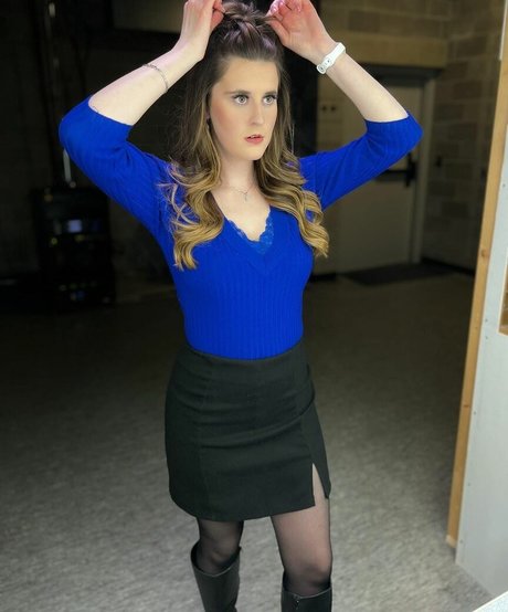 Local TV Presenters model xxx img