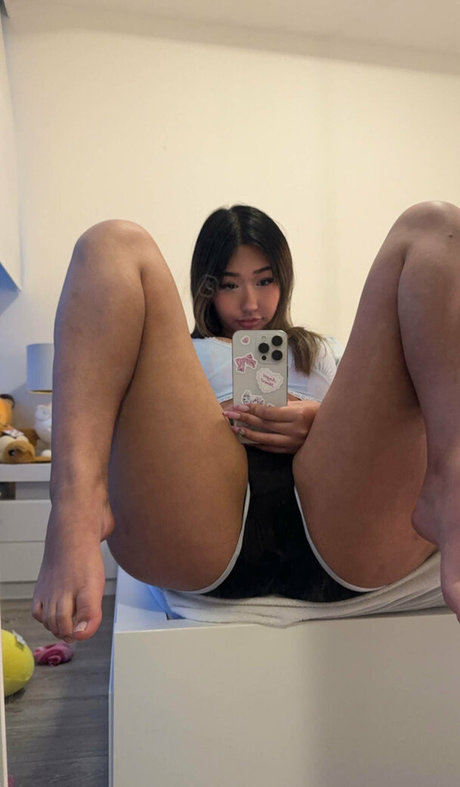 bunni emmie perfect pornstar picture