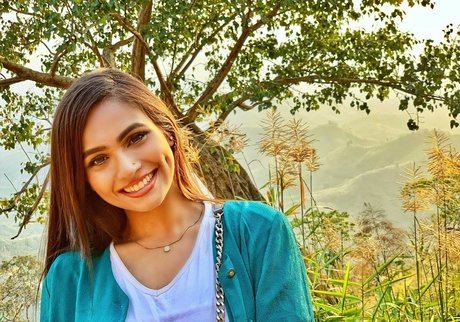 Umme Zamilatun Naima hot pornstar image