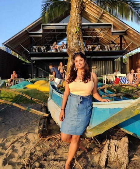 Tassels and Trails model perfect pictures