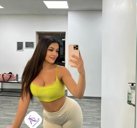 Avaia Shahani model sex archive