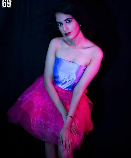 Foxy Queen top model photos