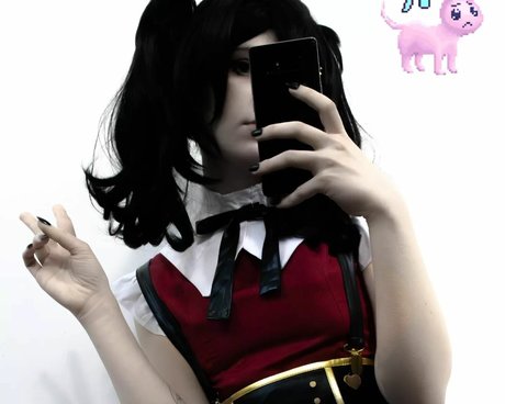 Porcelain Ghoul erotic actress galleries