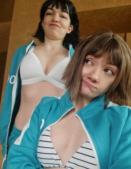 CarryKeycos model pornographic pics