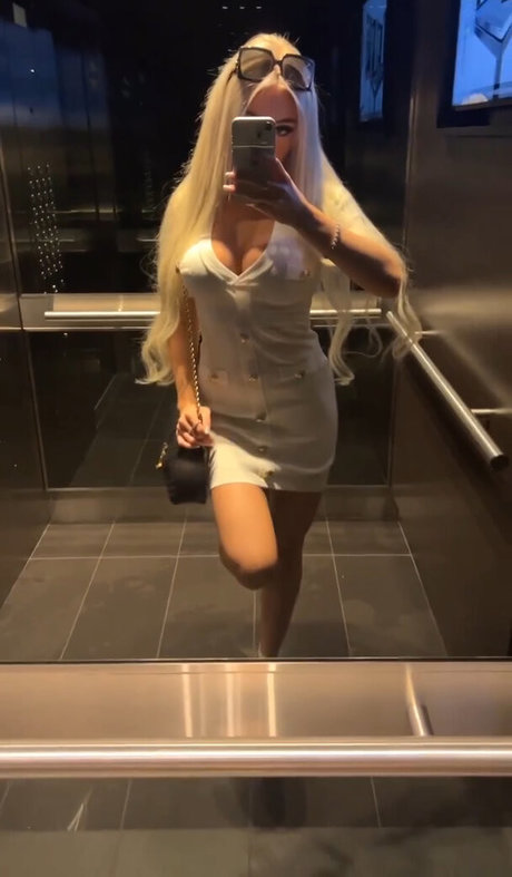 Monet Fisher star porn photos
