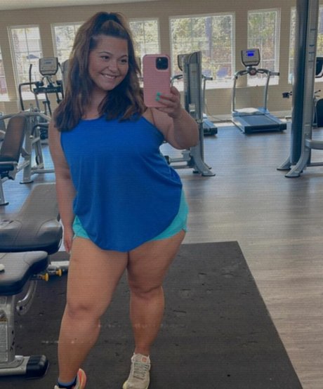 Brittney Lynn Vozar art star picture