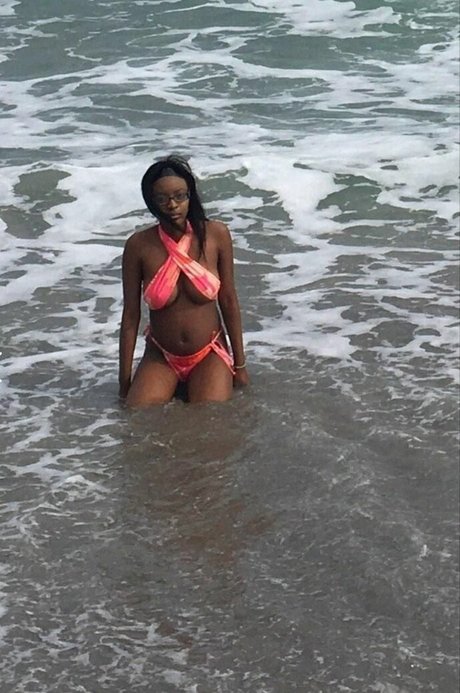 hollieboo best actress gallery