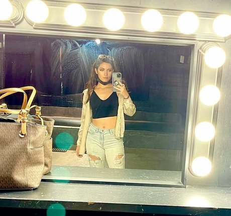 Amber Skyy beautiful model picture