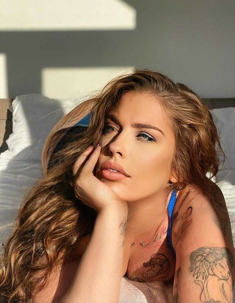 MissBabyDoll89x sexy actress gallery