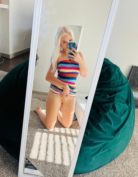 alyssacream pretty star pic