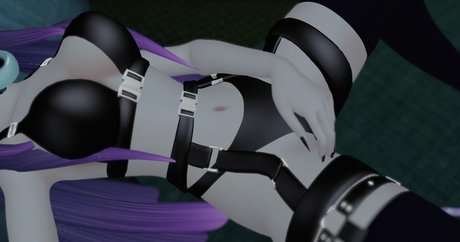 ComfyNess naked pornstar img