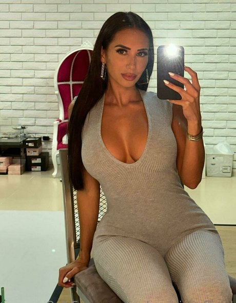 amberquinnofficial pornstar sex pictures
