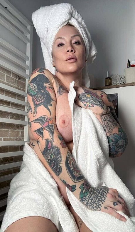 misshawthorn hd pornstar photos