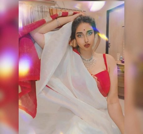 Nayoni Dutta perfect actress archive