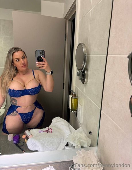 pennylondon hot model gallery