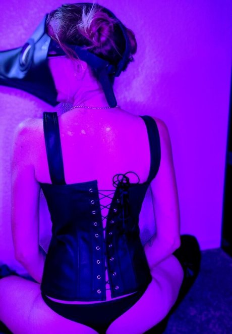 thatonevice star erotic image