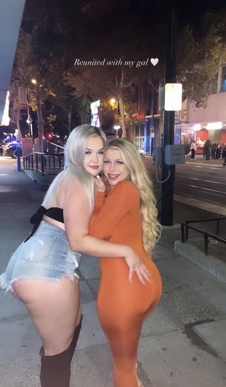 Jessica H nude pornstar photo