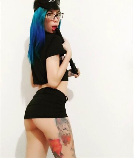 Lua Pantera model adult image