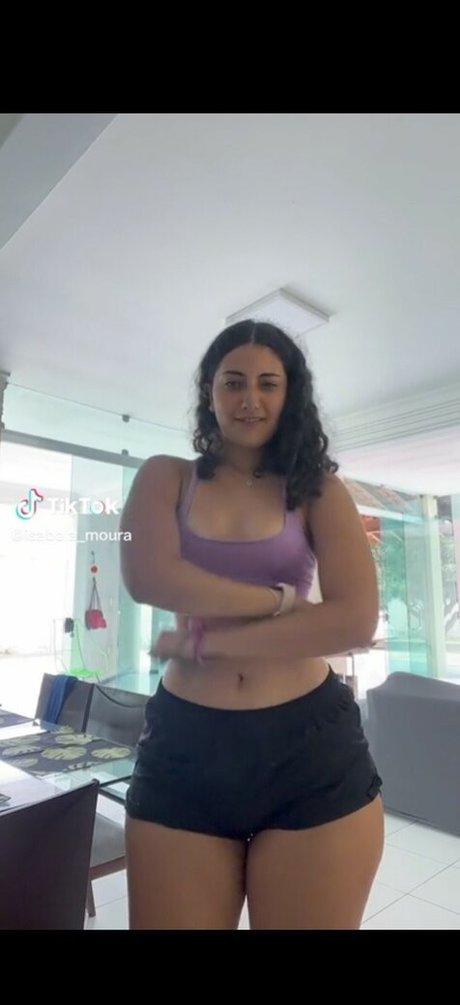 Isabela Moura sex model gallery