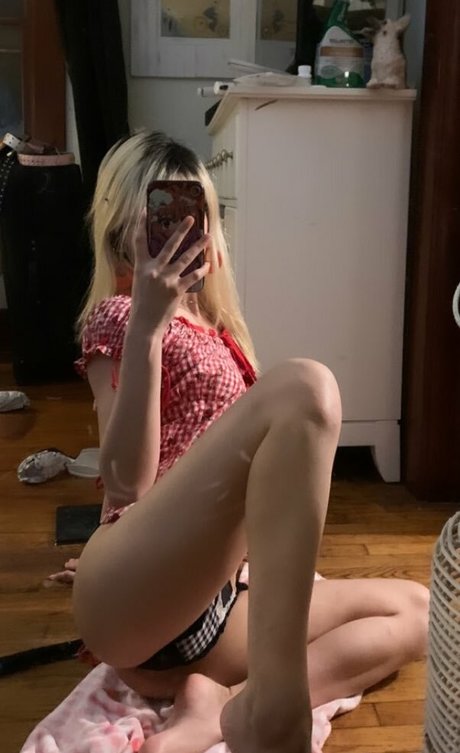 Linaboobie high quality pornstar images