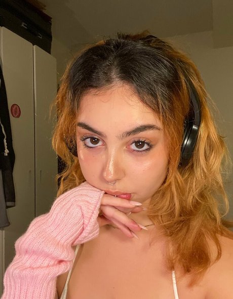 ucanthandlemia2 0 porn actress images