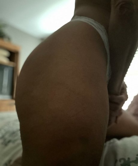 Jenniferssecrets erotic star pic